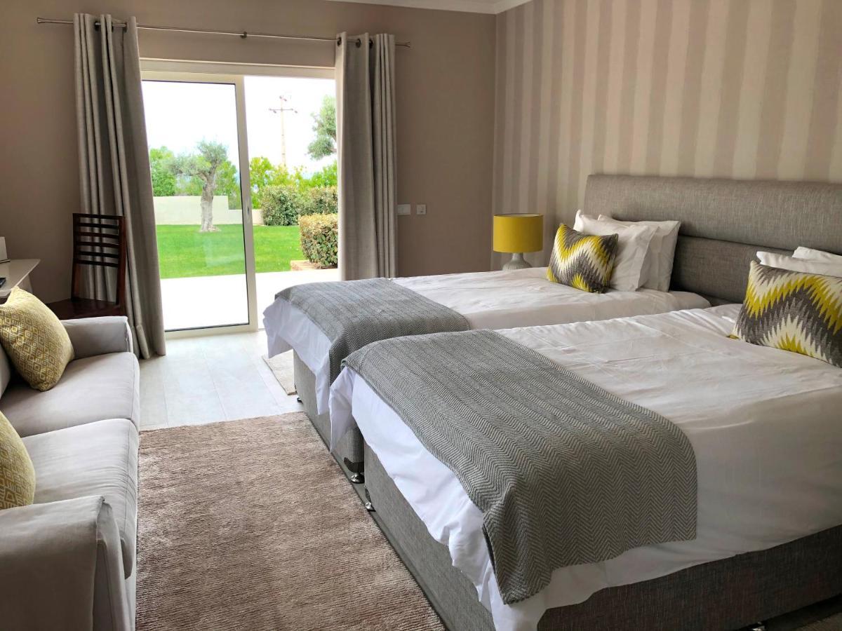 Mar De Luz Bed & Breakfast Loule Bagian luar foto