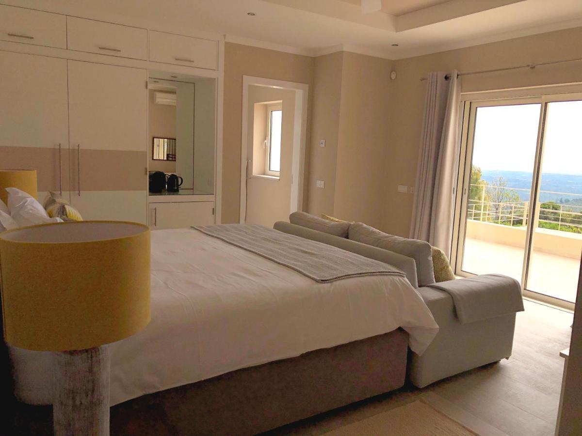 Mar De Luz Bed & Breakfast Loule Bagian luar foto
